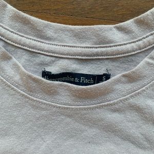 Abercrombie & Fitch top